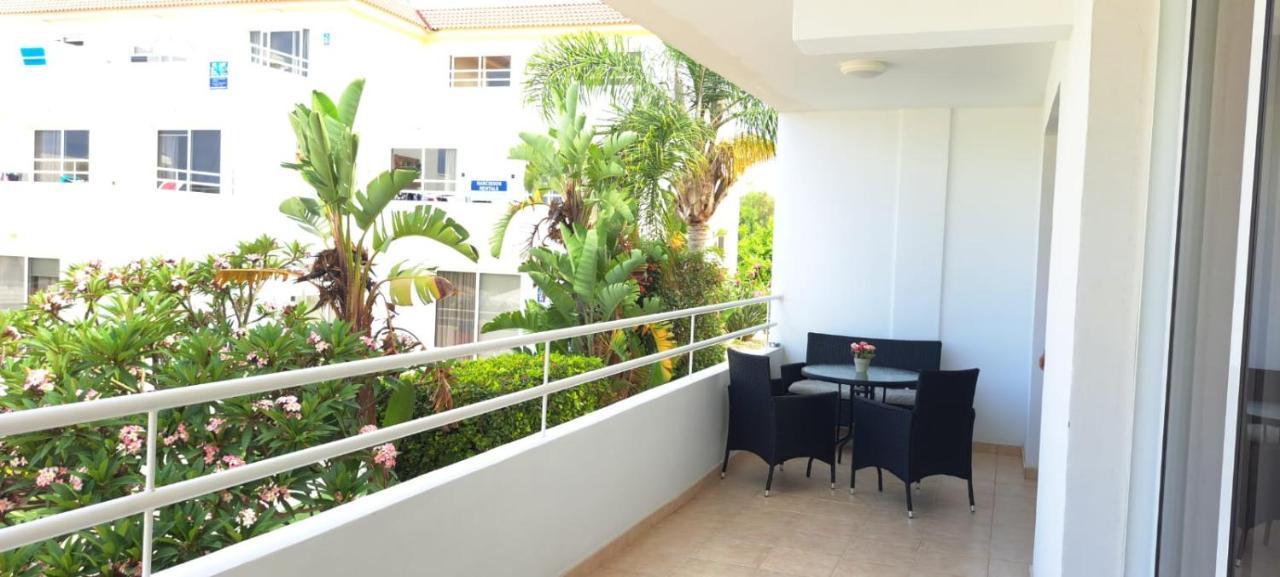 Apartament Nissi 3 Pool View